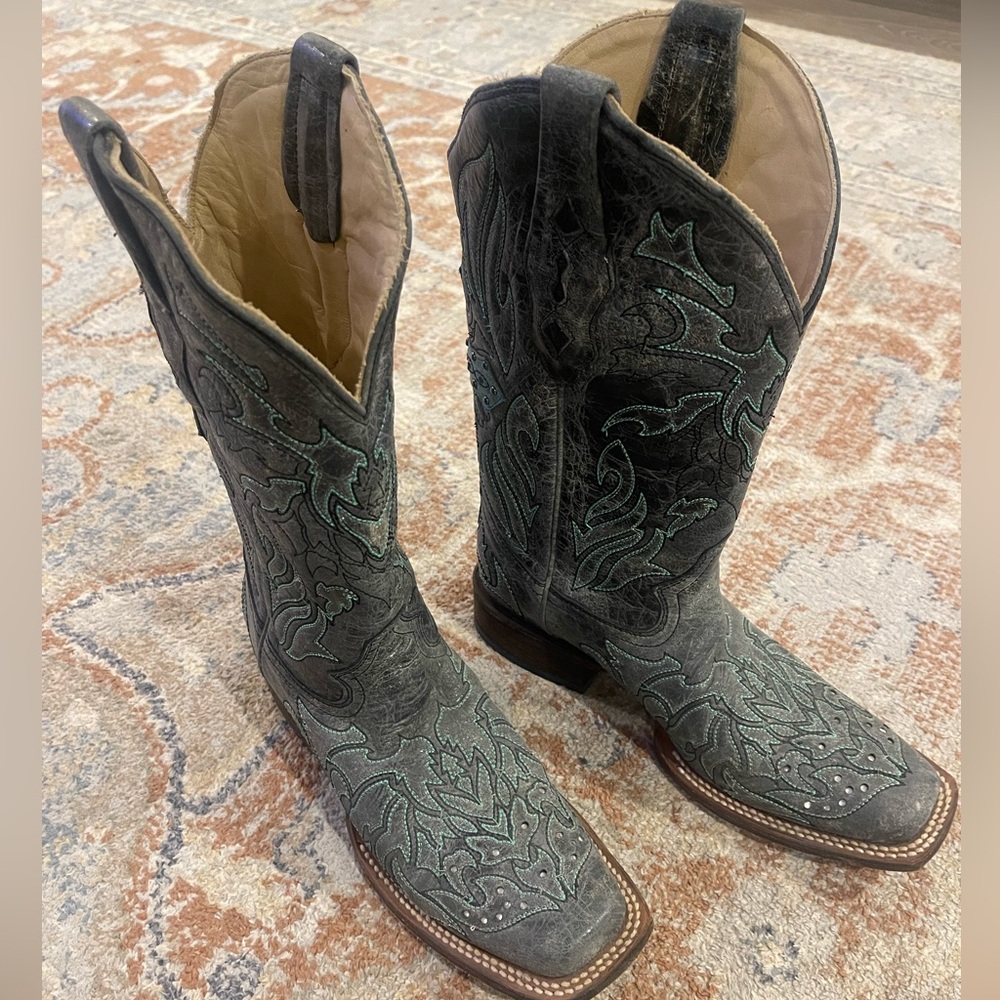 Women’s Corral Cowgirl Boots